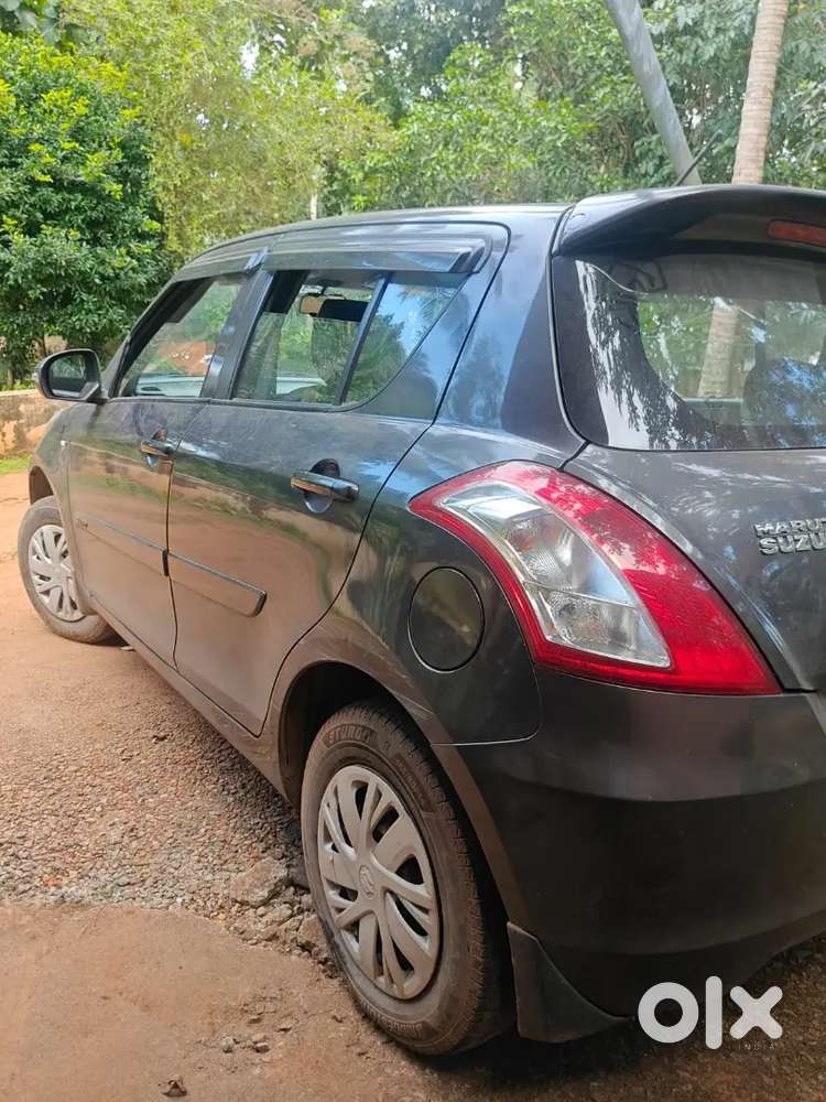 Maruti Suzuki Swift Petrol Manual 2017