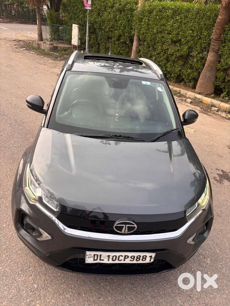 Tata Nexon 1.2 Revotron Xma Amt (s), 2021, Cng & Hybrids