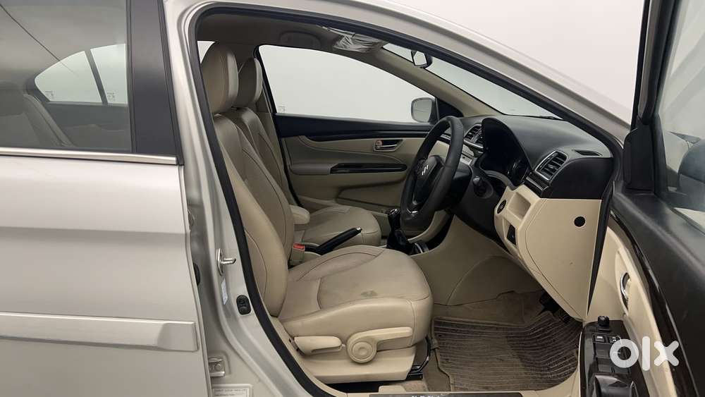 Maruti Suzuki Ciaz Alpha 1.5 Dual Tone, 2017, Petrol