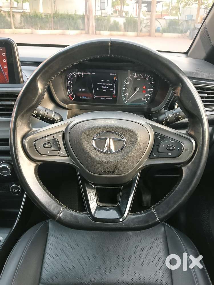 Tata Altroz 1.2 Xz Plus Dark Edition, 2021, Petrol