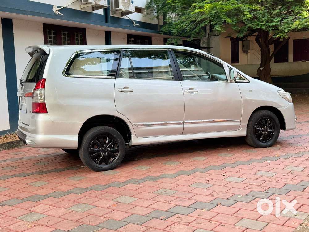 Toyota Innova 2.5 G (diesel) 7 Seater, 2012, Diesel