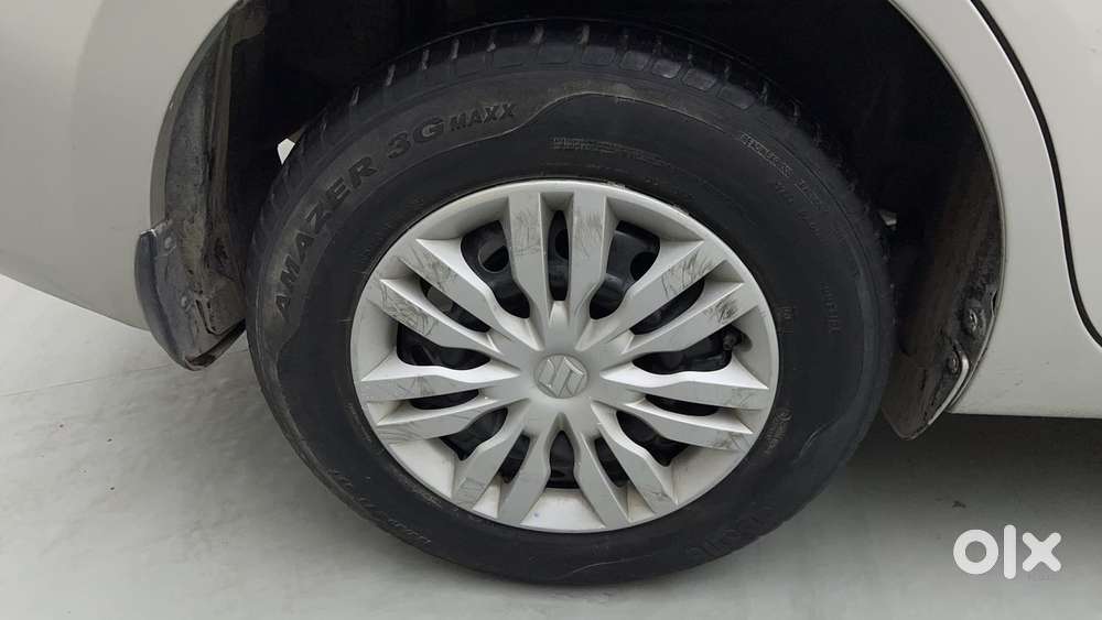 Maruti Suzuki Dzire 1.2 Vxi Amt, 2018, Petrol