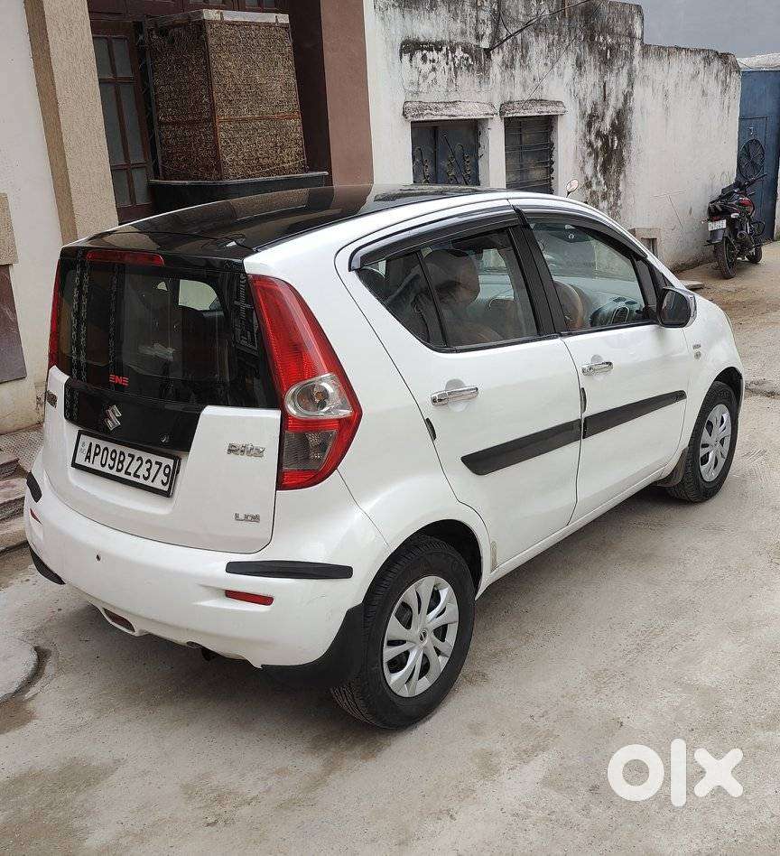 Maruti Suzuki Ritz Ldi Bs-iv, 2010, Diesel