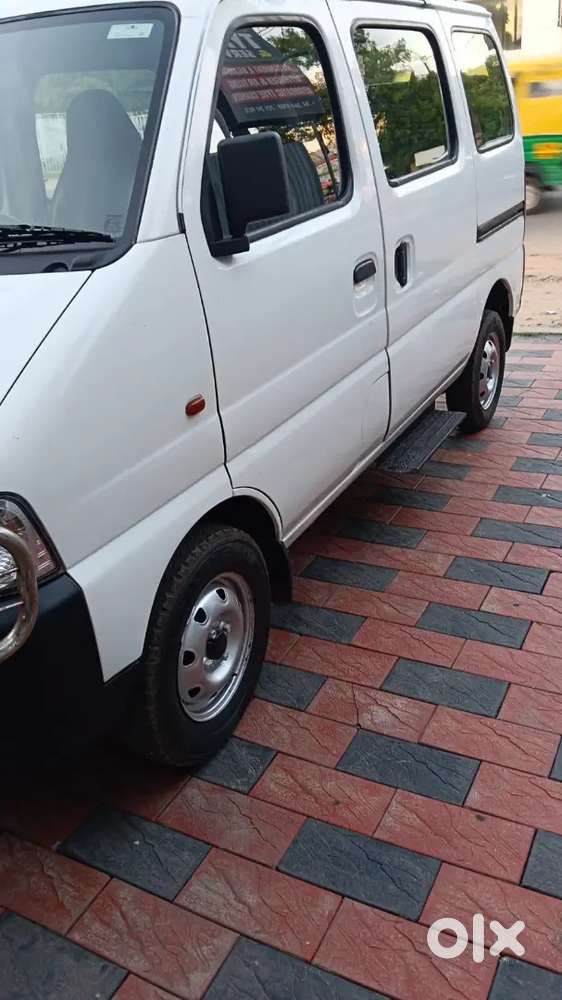 Looking For Other Vehicles