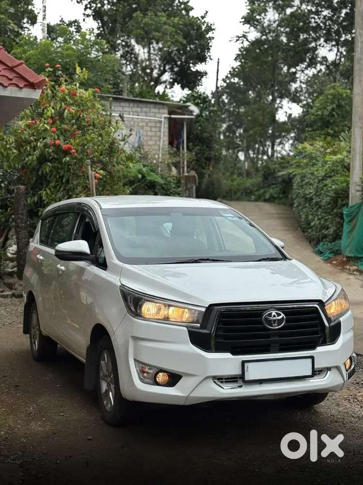 Innova Crysta 2.4 Gx Plus