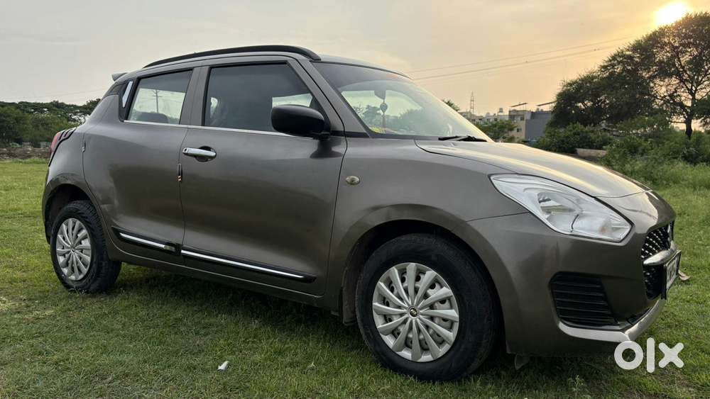 Maruti Suzuki Swift Vvt Lxi, 2021, Petrol