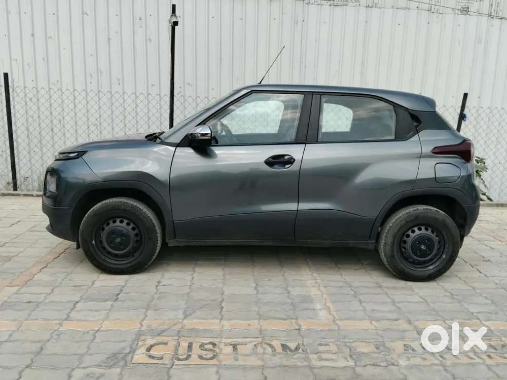 Tata Punch Pure, 2022, Petrol