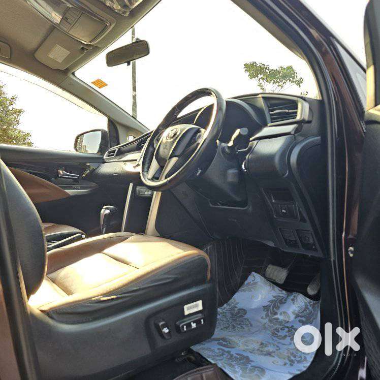 Toyota Innova Crysta 2.8 Z, 2017, Diesel