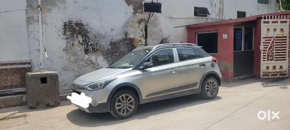 Hyundai I20 Active 2015 Petrol 35000 Km Driven