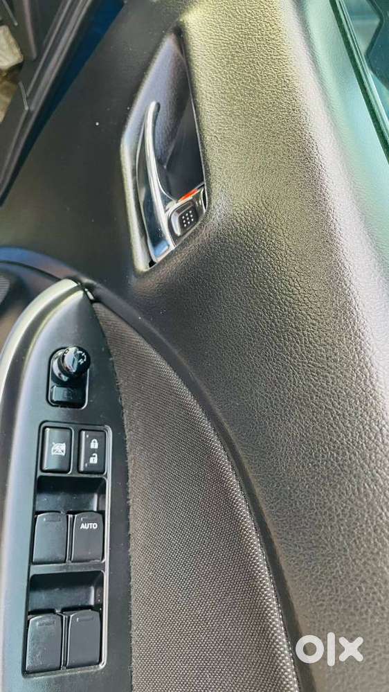 Maruti Suzuki Baleno 1.2 Cvt Zeta, 2017, Petrol