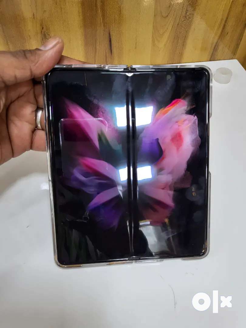 GALAXY FOLD 3 -12GB/256GB BLACK COLOR LCD FRONT GREEN LINE - Mobile ...