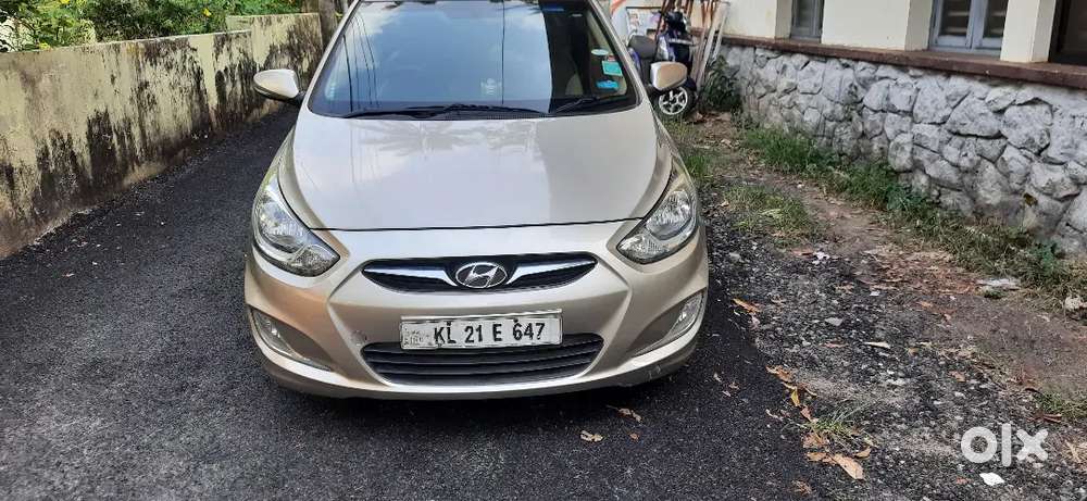 2012 January Registered Hyundai Fluidic Verna 1.6 Sx Crdi, Manual
