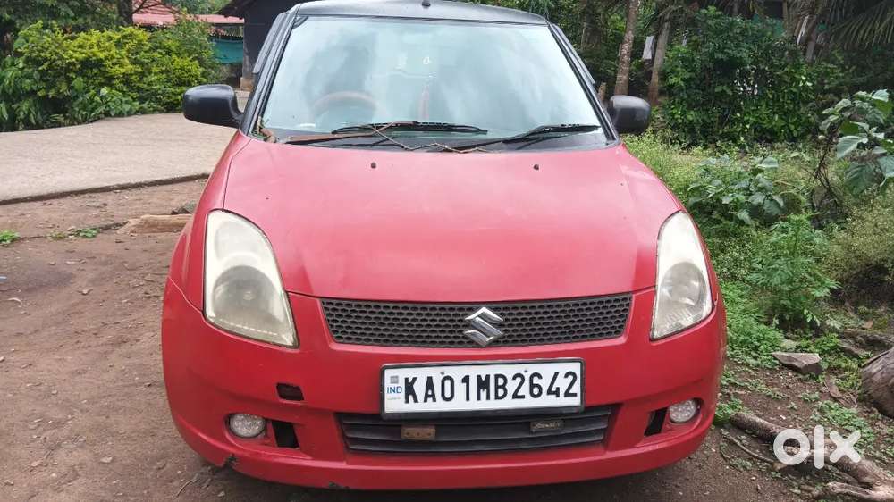 Maruti Suzuki Swift 2005 Petrol