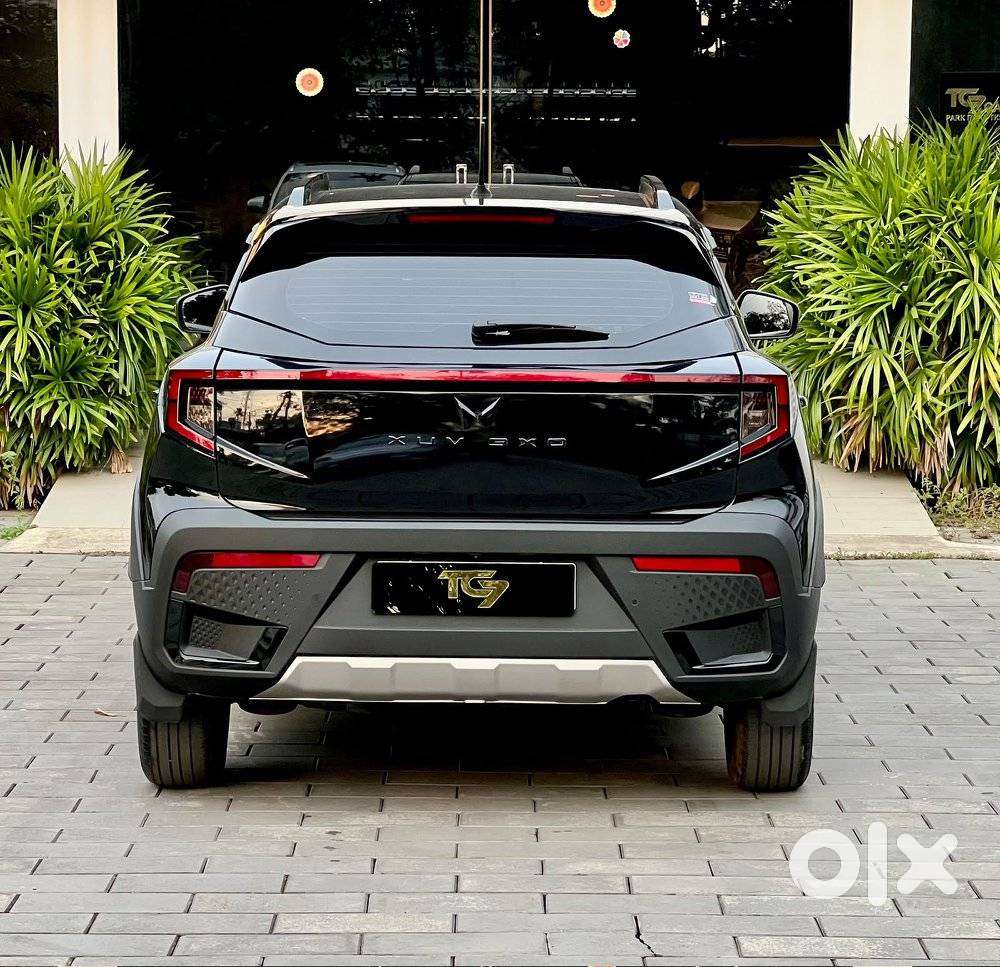 Mahindra Xuv 3xo Ax5 Ds Mt, 2024, Diesel