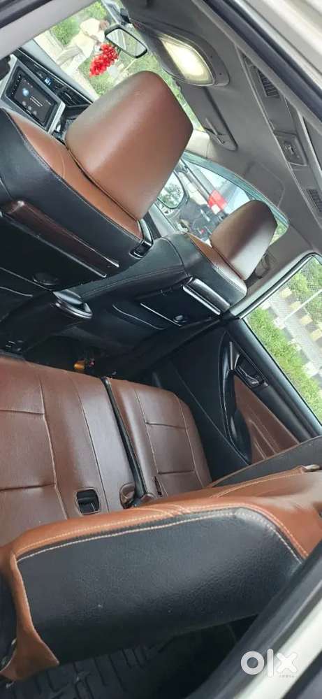 Toyota Innova Crysta 2018