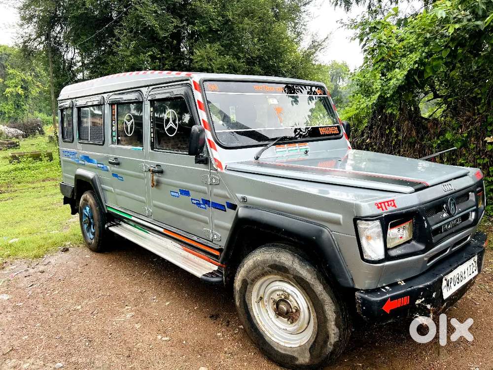 Force Motors Trax 2012