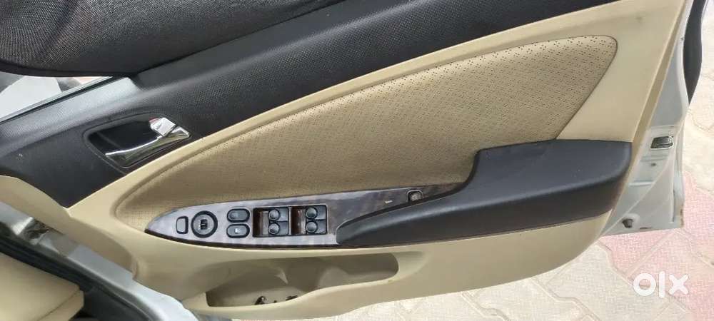Hyundai Verna 1.6 Sx 2012