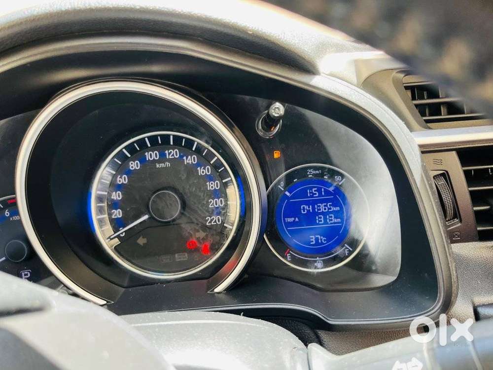 Honda Jazz V Automatic, 2018, Petrol