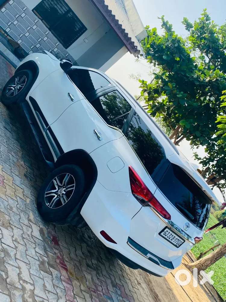 Toyota Fortuner Diesel Manual 2017 Model
