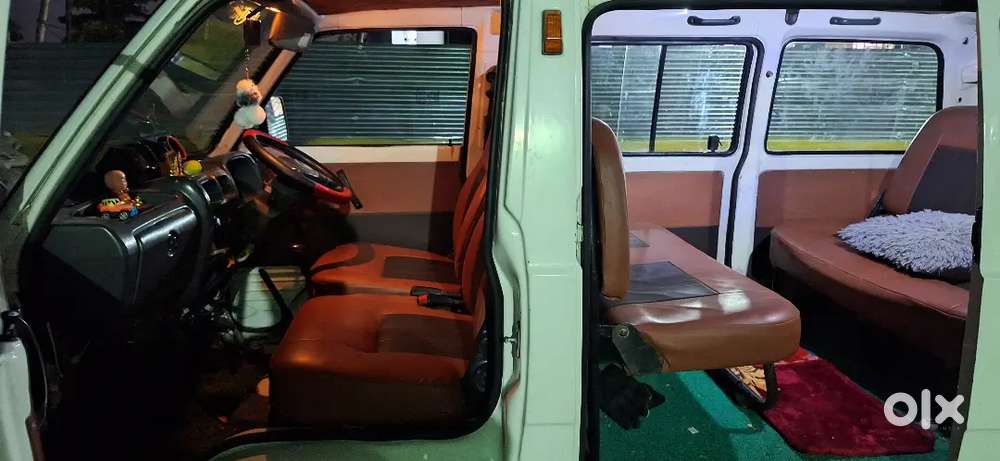 Maruti Suzuki Omni 2010