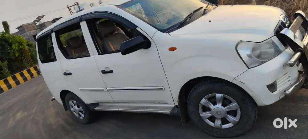 Mahindra Xylo 2.5 Celebration 2011 Diesel