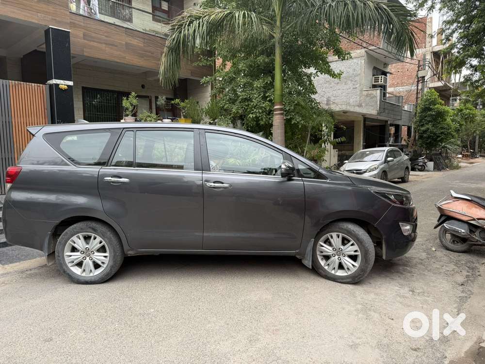 Toyota Innova Crysta 2.4 Z 7 Str, 2018, Diesel