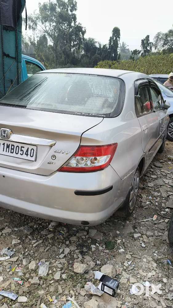 Honda City Zx 2005 Petrol Variant