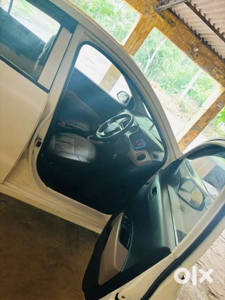 Hyundai Grand I10 Prime 2017 Diesel 110000 Km Driven