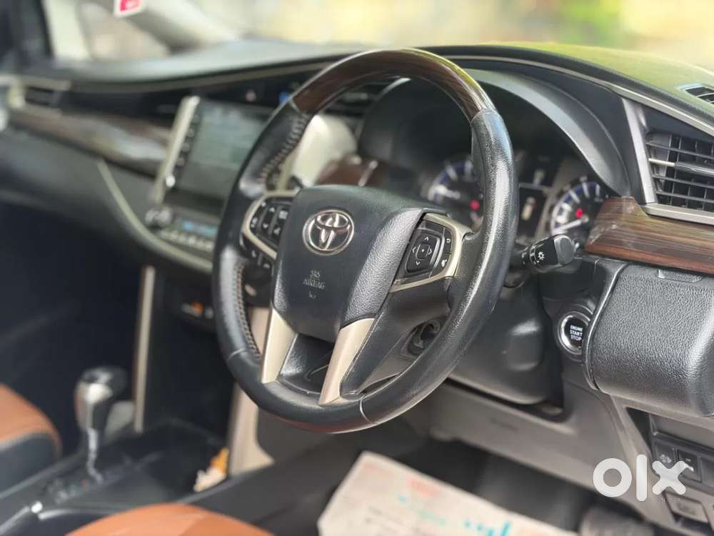 Toyota Innova Crysta [2020-ongoing] 2.4 Zx At 7 Str, 2022, Diesel