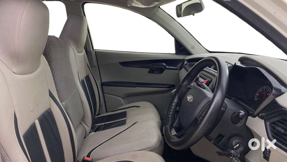 Mahindra Kuv 100 Mfalcon G80 K4, 2016, Petrol