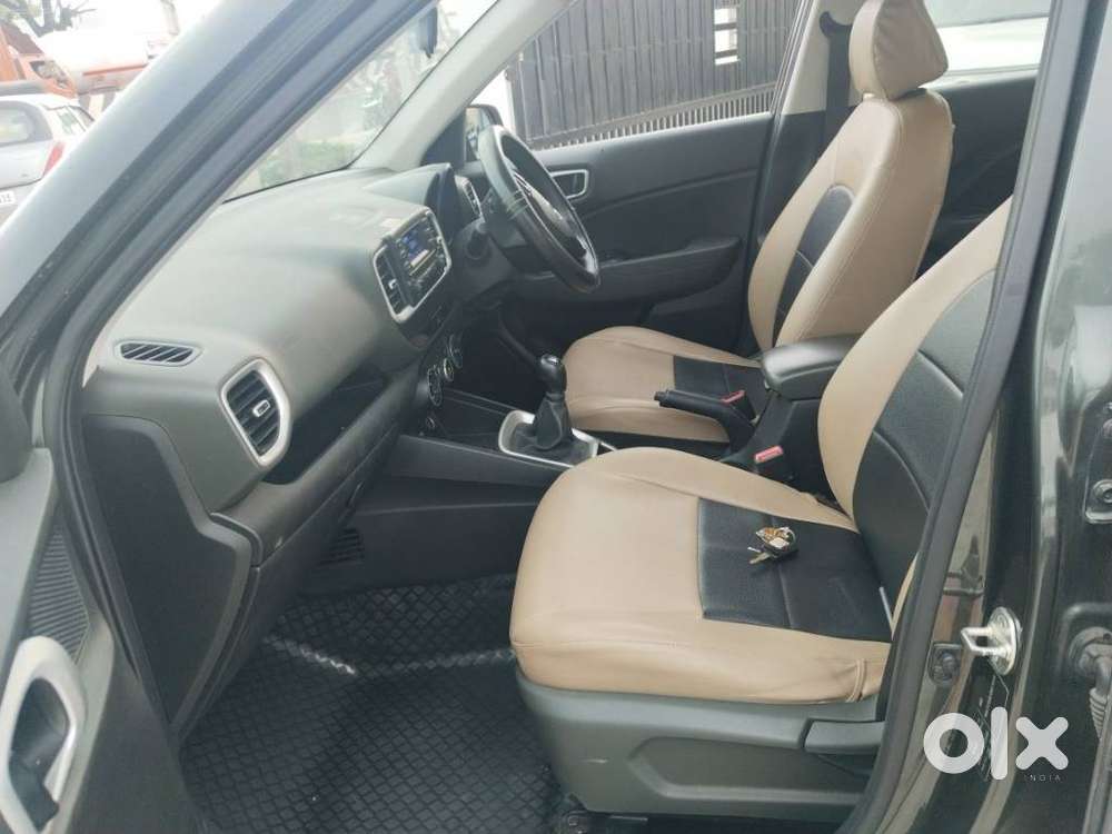 Hyundai Venue S, 2019, Petrol