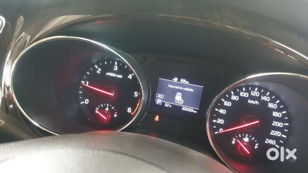 Kia Carnival Limousine Plus 7 Str, 2022, Diesel