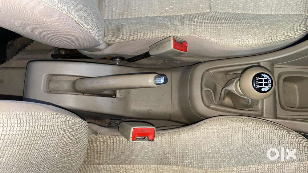 Maruti Suzuki Swift Dzire Vxi 1.2, 2015, Petrol