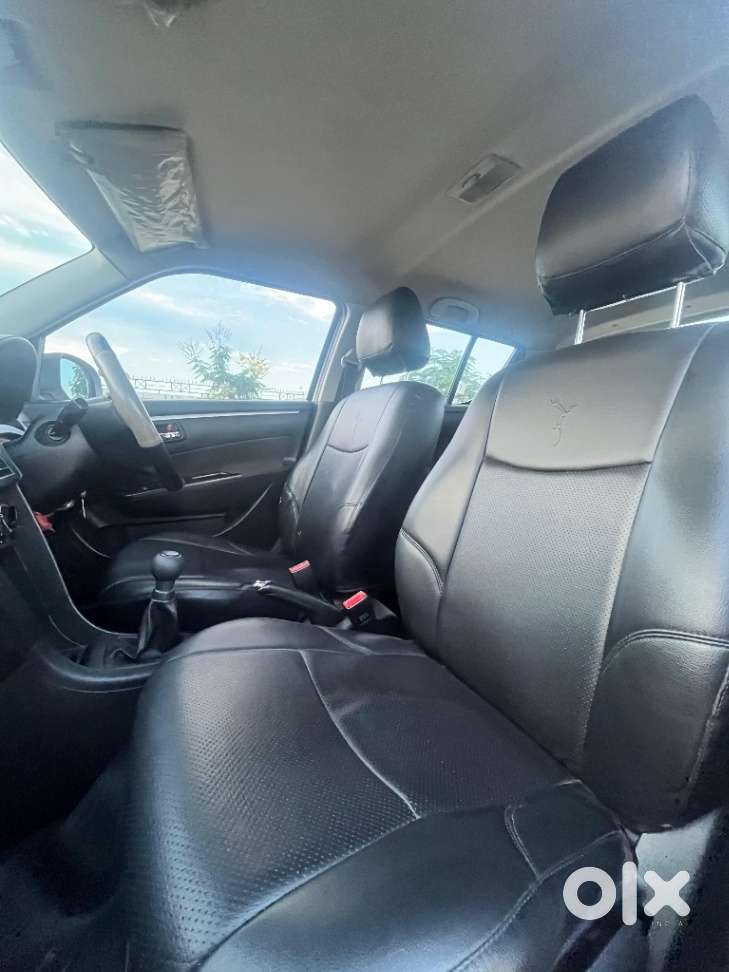 Maruti Suzuki Swift Vxi, 2012, Petrol