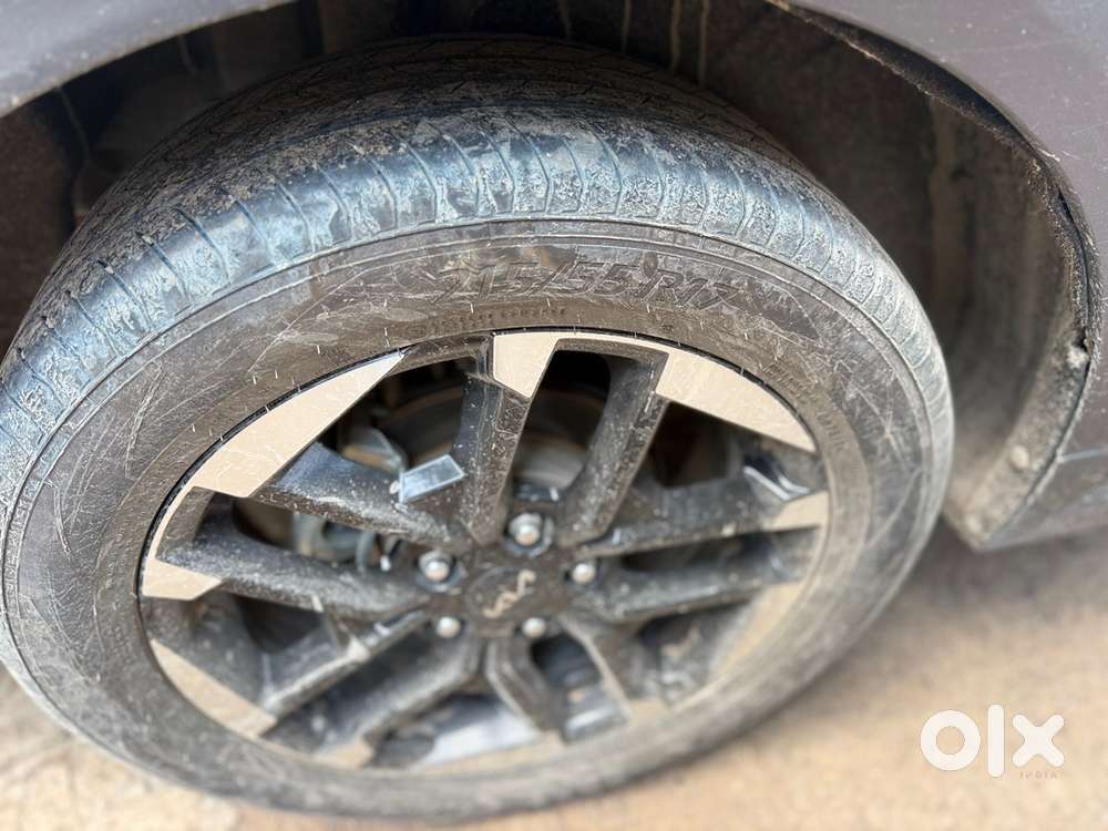 Kia Petrol Manual 2025