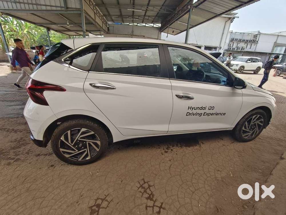 Hyundai New I20 1.2 Asta (o) Mt, 2025, Petrol