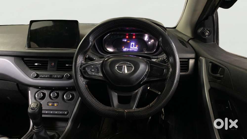 Tata Nexon 1.2 Revotron Xm (s), 2022, Petrol