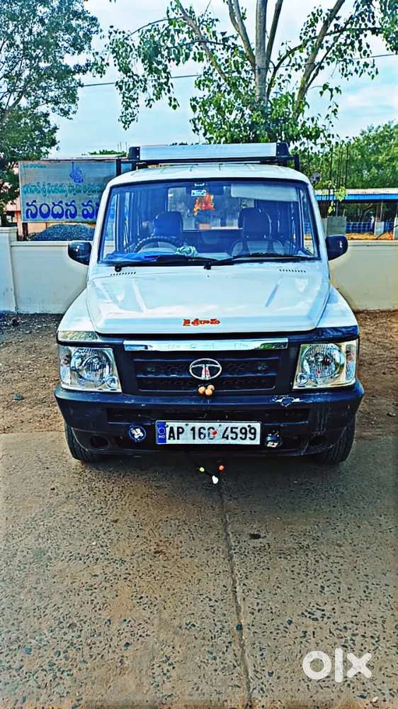 Tata Sumo Gold 2012