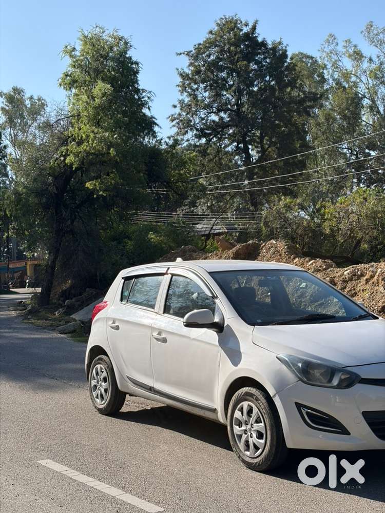 Hyundai I20 Sportz 2012