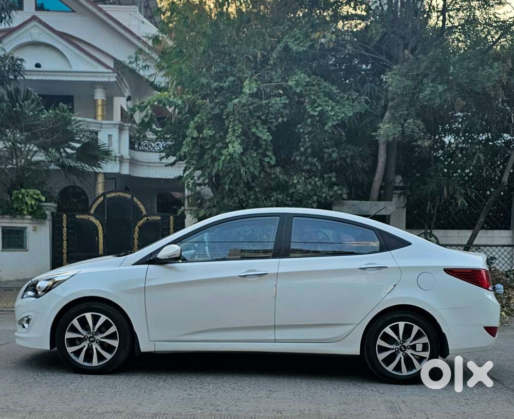 Hyundai Verna Fluidic 1.6 Crdi Sx Opt, 2015, Diesel