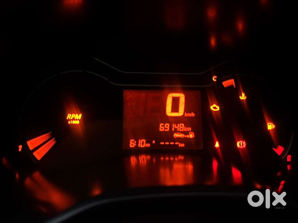 Renault Triber Rxz Urban Night Limited Edition, 2020, Petrol