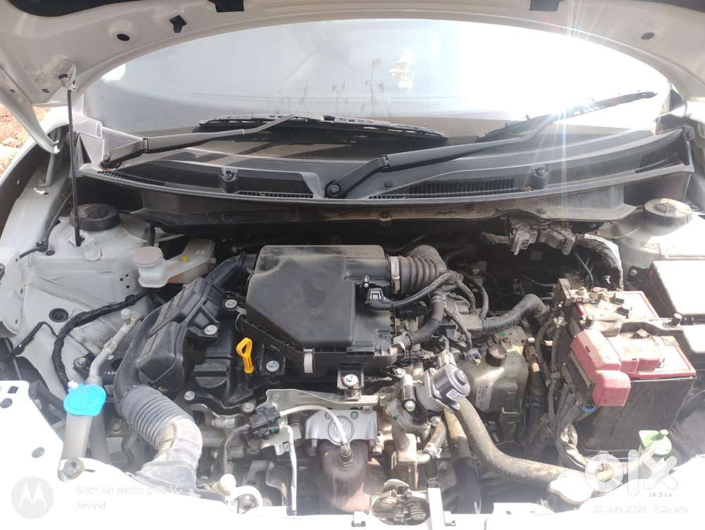 Maruti Suzuki Swift Vxi Ags, 2025, Petrol