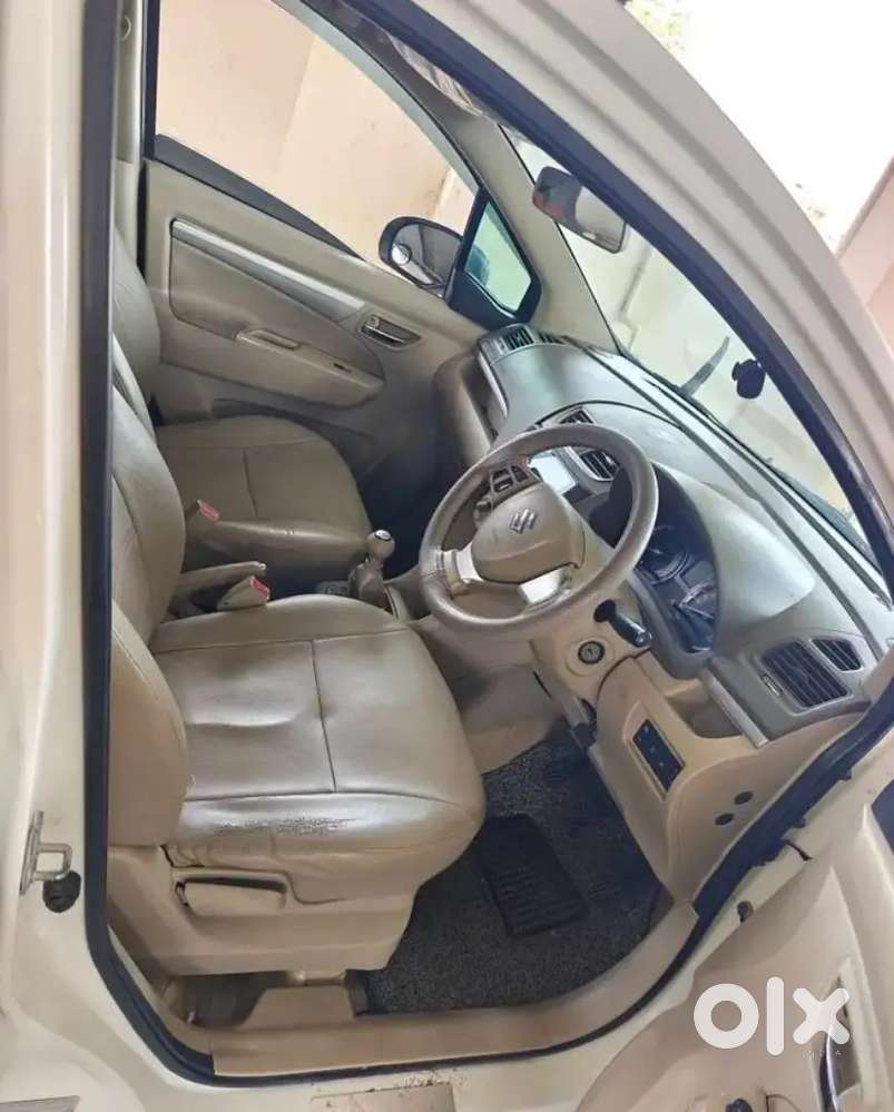 Maruti Suzuki Ertiga 2013 Diesel 93000 Km Driven