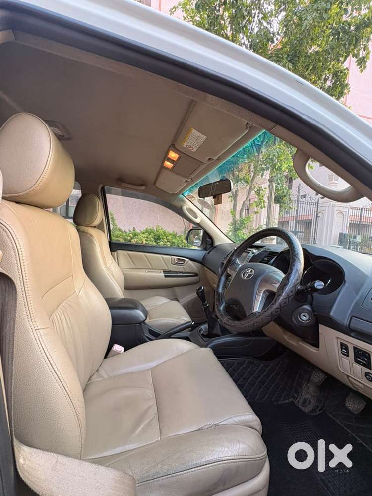 2014 Toyota Fortuner Diesel Manual