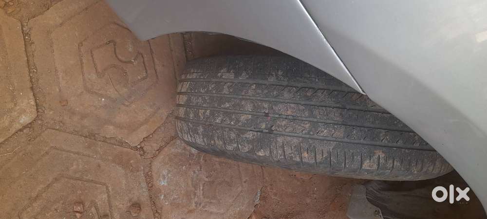 Toyota Innova G November 2011 - Excellent Mileage With Less Pollution
