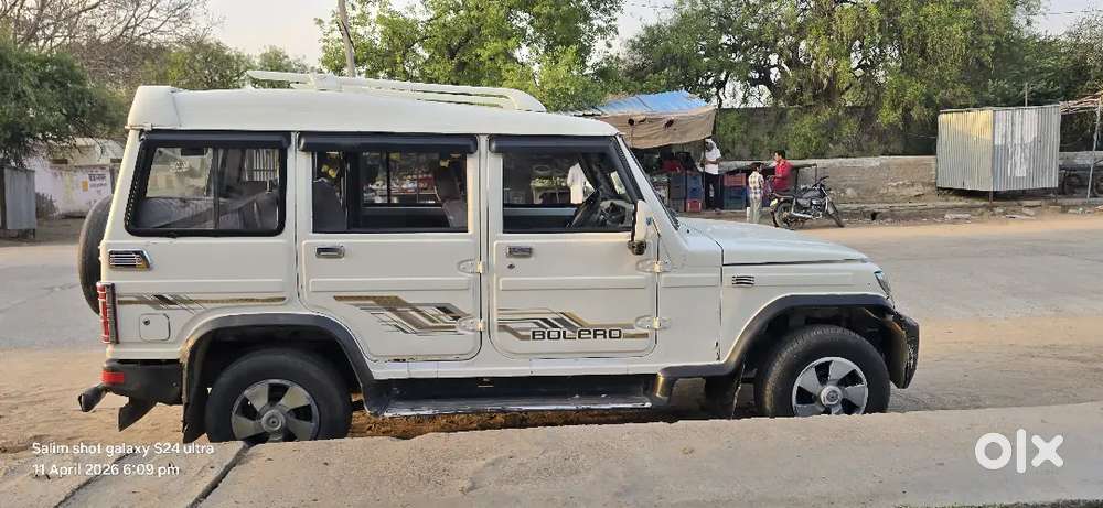 महिंद्रा बोलेरो डी आई ऐसी बीस फॉर