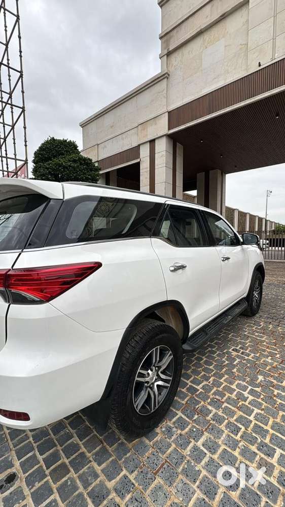 Toyota Fortuner 4x2 At 2.8 Diesel, 2017, Diesel