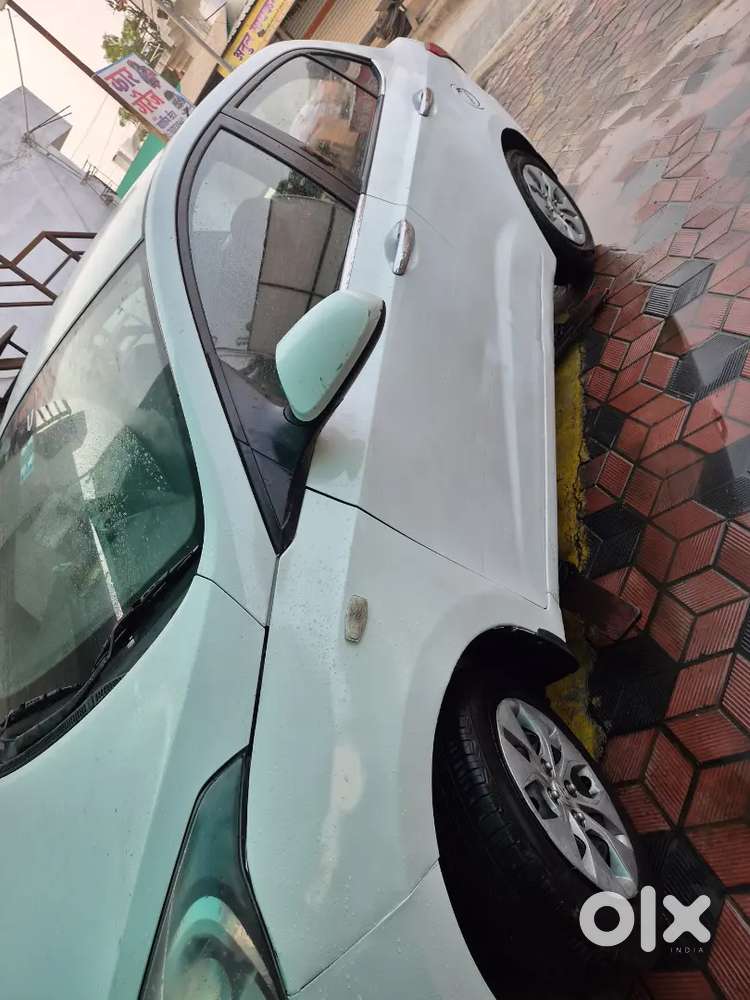 Hyundai Xcent Sx Option 2016