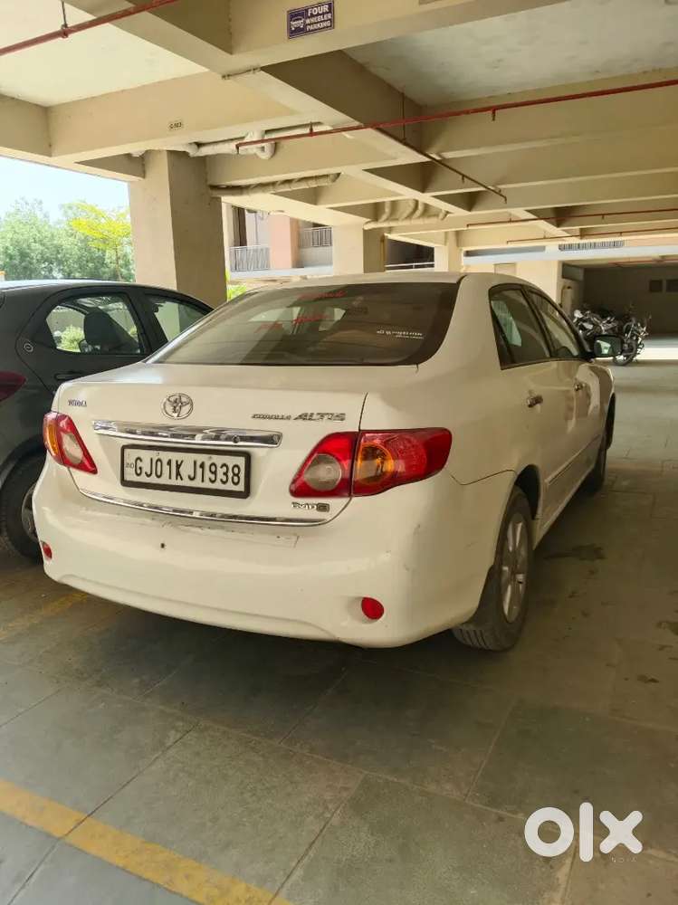 Toyota Corolla Altis 2010 Diesel 93000 Km Driven