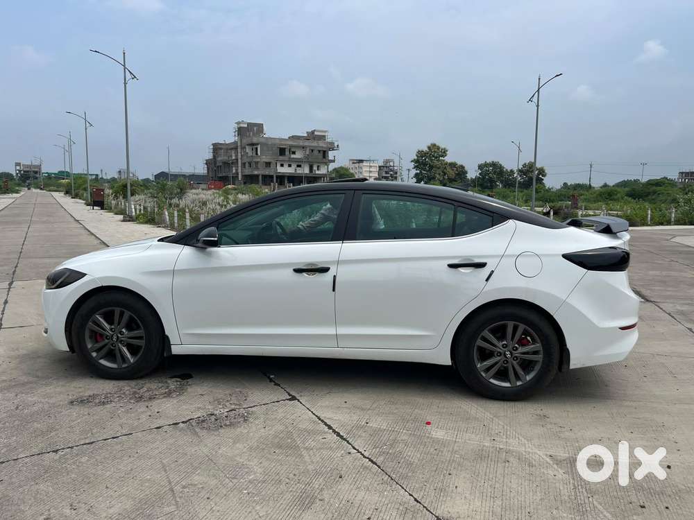 Hyundai Elantra 1.6 Sx Option At, 2017, Petrol